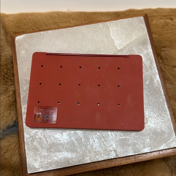 NATASHA DENONA SUNRISE PALETTE EYESHADOW BRAND NEW 100% AUTHENTIC ULTRA RARE - Picture 3 of 4